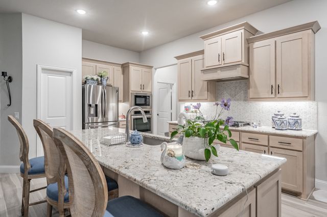 1076 Fleetwood Drive, Justin, TX 76247