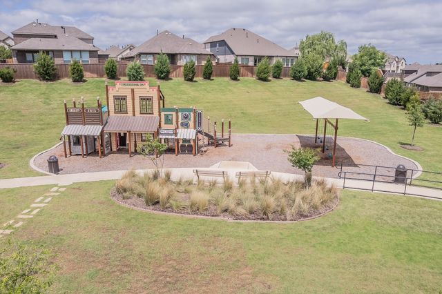 1076 Fleetwood Drive, Justin, TX 76247