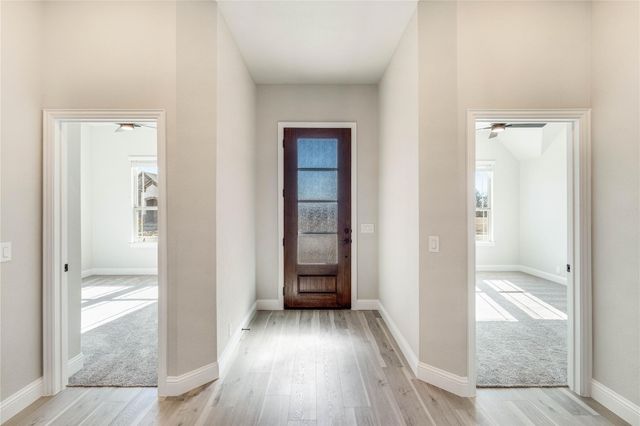 1076 Fleetwood Drive, Justin, TX 76247