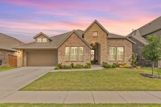 1076 Fleetwood Drive, Justin, TX 76247