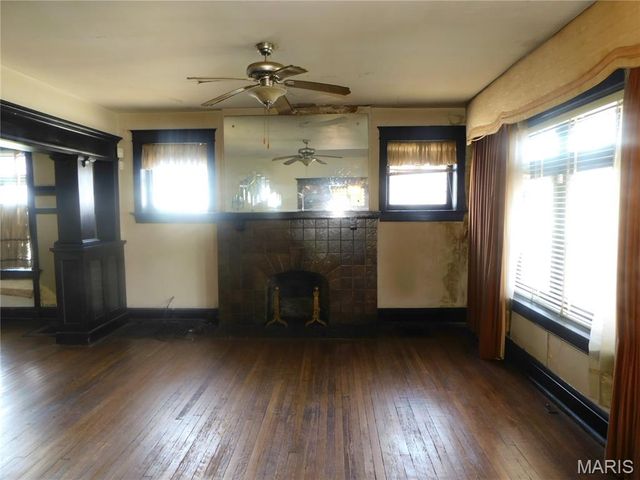 4502 Harris Avenue, St Louis, MO 63115