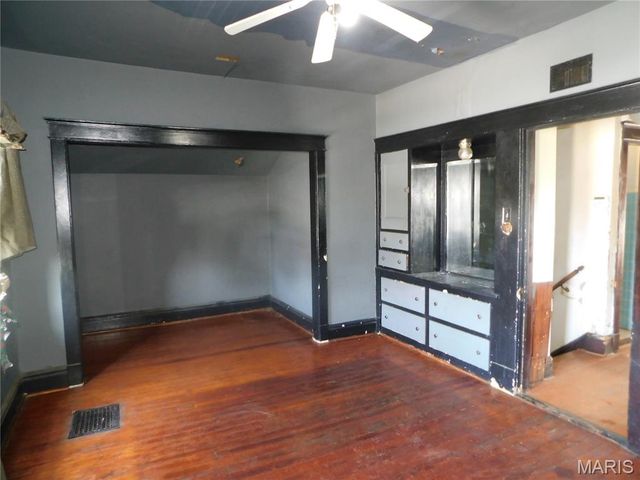 4502 Harris Avenue, St Louis, MO 63115