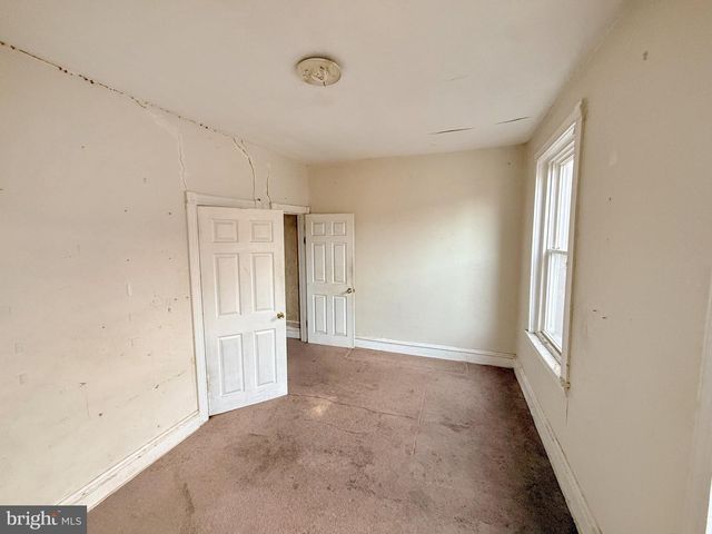 5534 CHEW AVE, Philadelphia, PA 19138