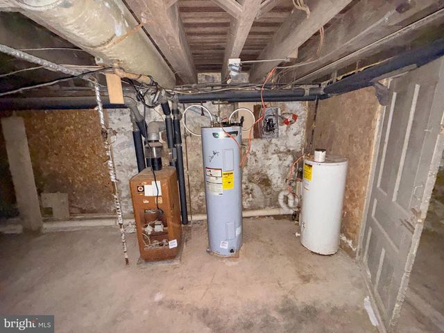 5534 CHEW AVE, Philadelphia, PA 19138