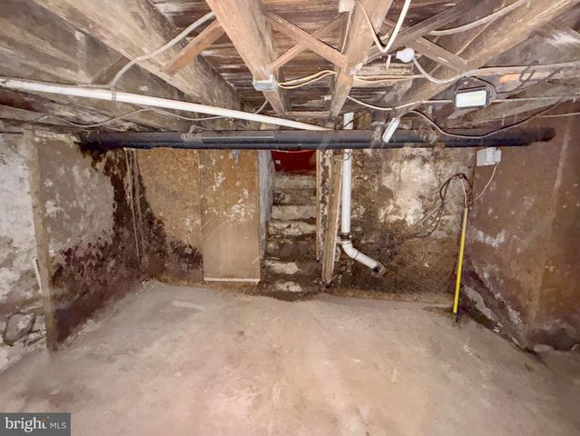 5534 CHEW AVE, Philadelphia, PA 19138