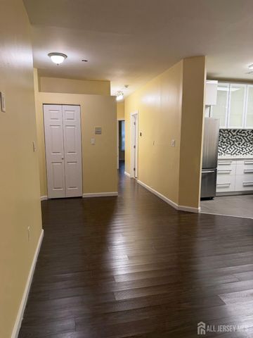 5061 Beech Court, South Brunswick, NJ 08852