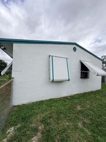 2911 NW 161st Street, Miami Gardens, FL 33054
