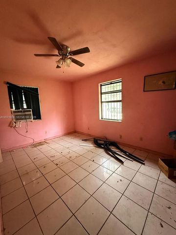 2911 NW 161st Street, Miami Gardens, FL 33054