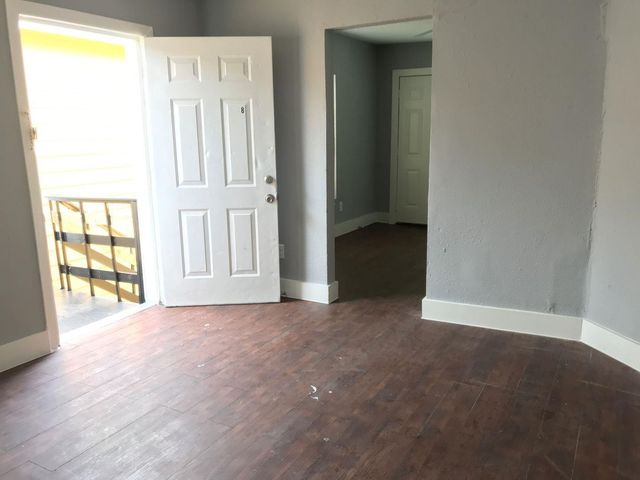 2711 Avenue K, Galveston, TX 77550
