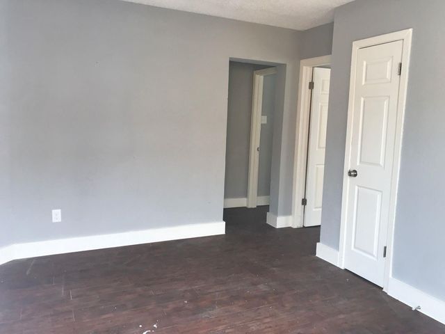 2711 Avenue K, Galveston, TX 77550