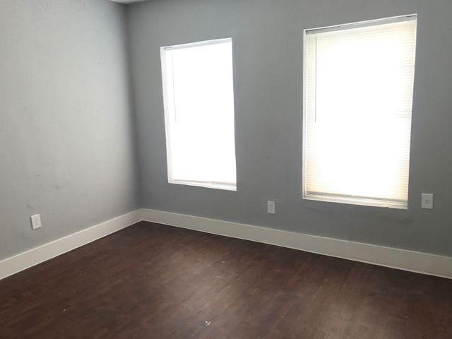 2711 Avenue K, Galveston, TX 77550