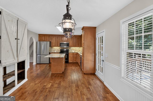 115 Nelson Ridge Drive, Ball Ground, GA 30107