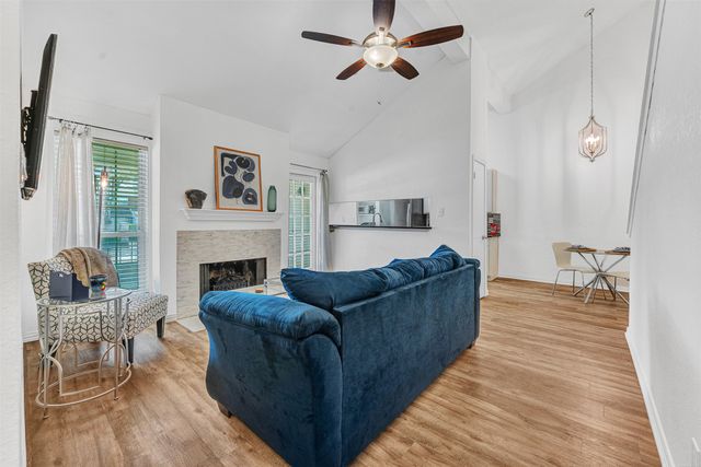 5981 Arapaho Road 402, Dallas, TX 75248