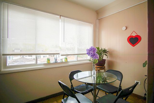 5224 W Deming Place, Chicago, IL 60639