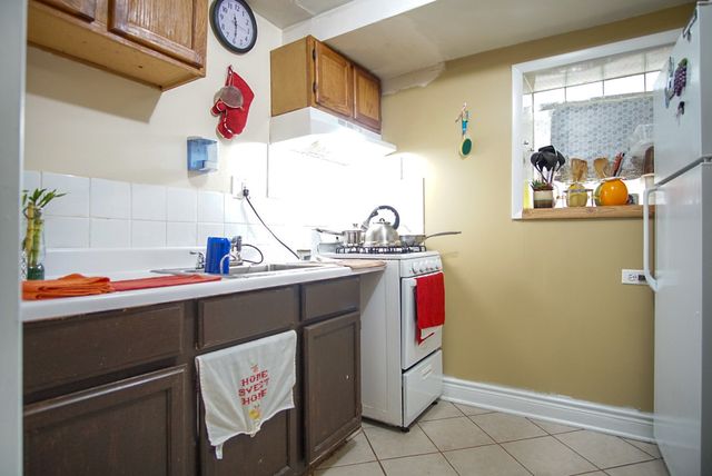 5224 W Deming Place, Chicago, IL 60639