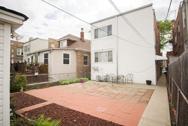5224 W Deming Place, Chicago, IL 60639