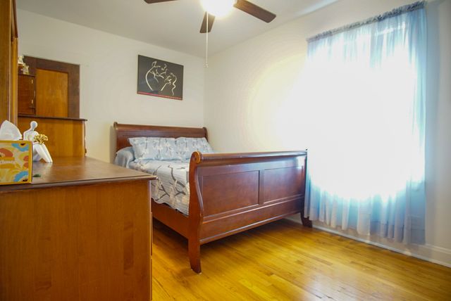 5224 W Deming Place, Chicago, IL 60639