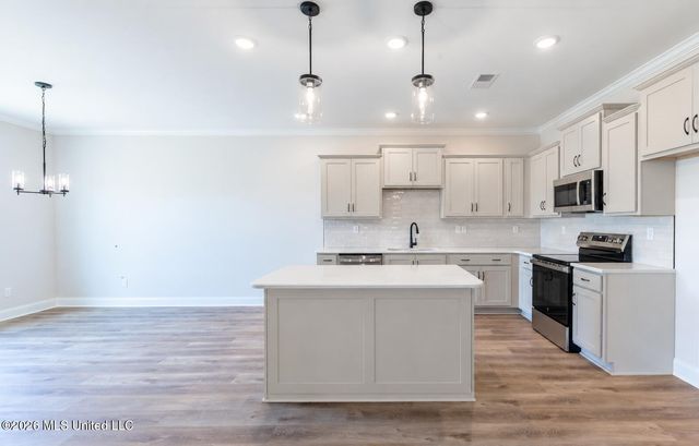 2122 Legacy Lane, Hernando, MS 38632