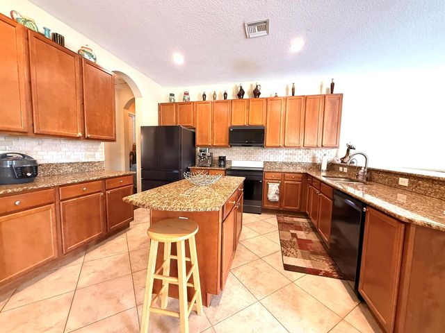 6613 Hall Boulevard, Loxahatchee, FL 33470