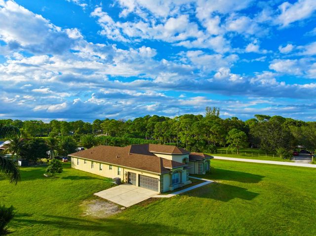 6613 Hall Boulevard, Loxahatchee, FL 33470