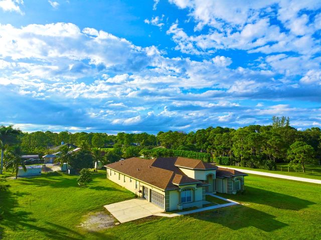 6613 Hall Boulevard, Loxahatchee, FL 33470