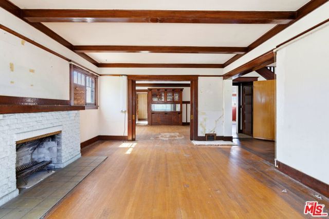 127 S Westlake Avenue, Los Angeles, CA 90057