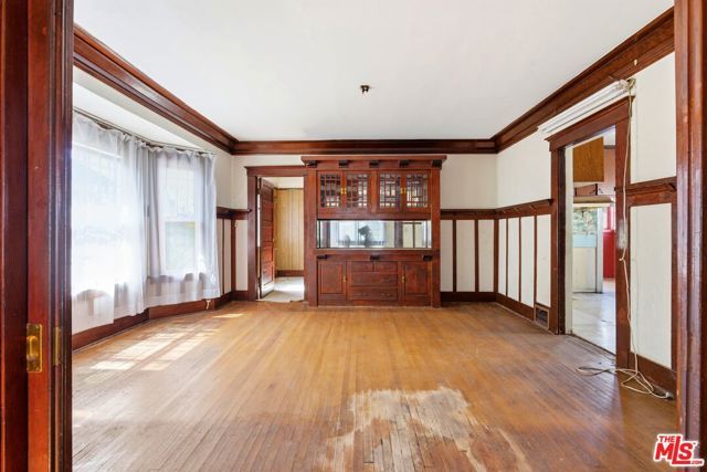 127 S Westlake Avenue, Los Angeles, CA 90057