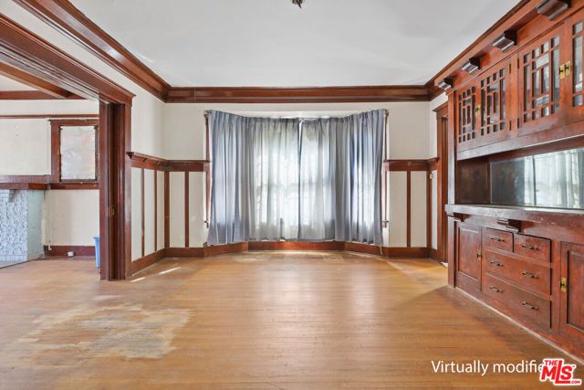 127 S Westlake Avenue, Los Angeles, CA 90057