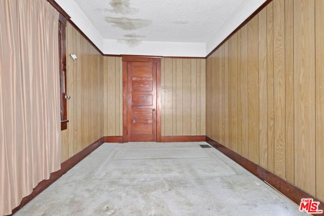 127 S Westlake Avenue, Los Angeles, CA 90057