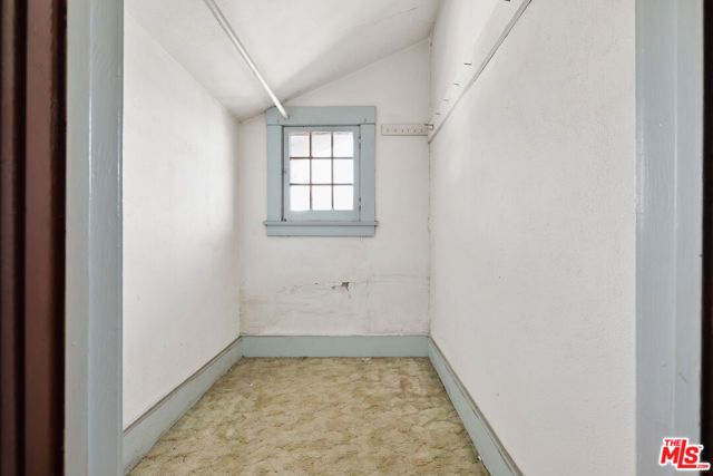 127 S Westlake Avenue, Los Angeles, CA 90057