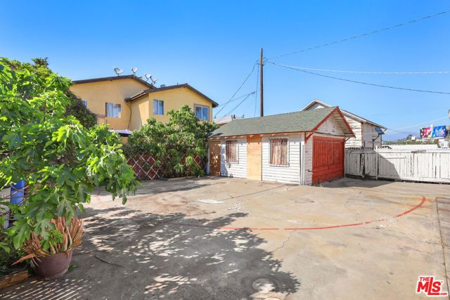 127 S Westlake Avenue, Los Angeles, CA 90057