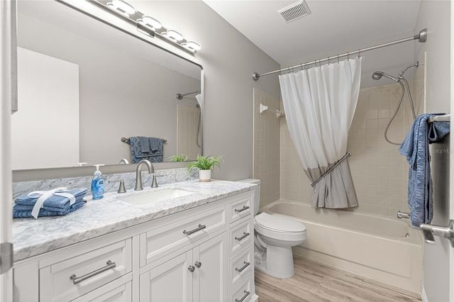 8681 SW 93RD PLACE B, Ocala, FL 34481