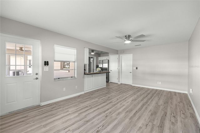 8681 SW 93RD PLACE B, Ocala, FL 34481