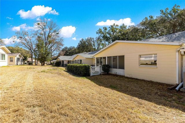 8681 SW 93RD PLACE B, Ocala, FL 34481