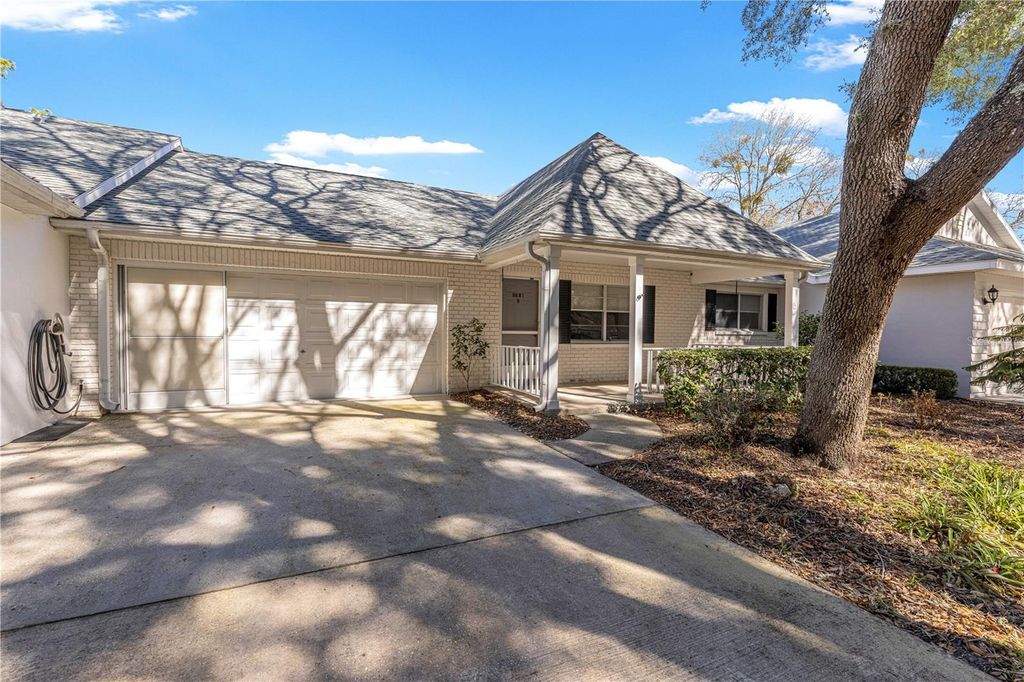 8681 SW 93RD PLACE B, Ocala, FL 34481