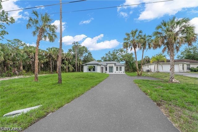 4092 24th AVE SE, Naples, FL 34117