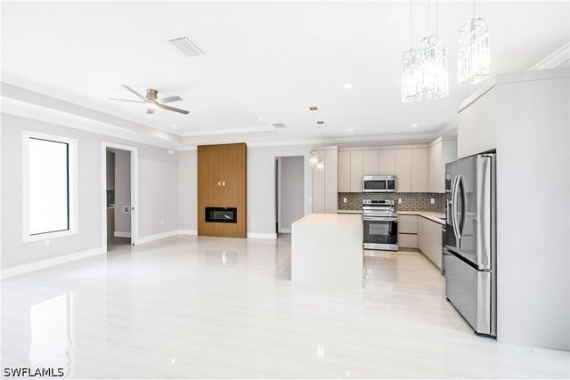4092 24th AVE SE, Naples, FL 34117