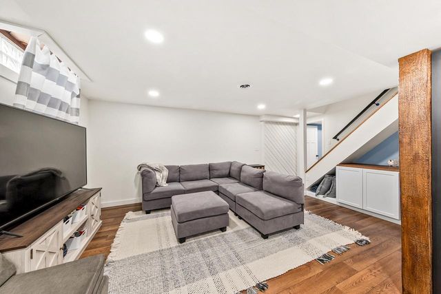 4808 Sunnyside DRIVE, Milwaukee, WI 53208