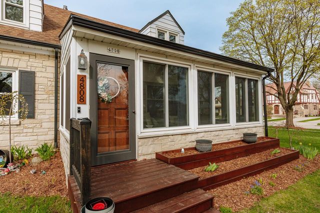 4808 Sunnyside DRIVE, Milwaukee, WI 53208