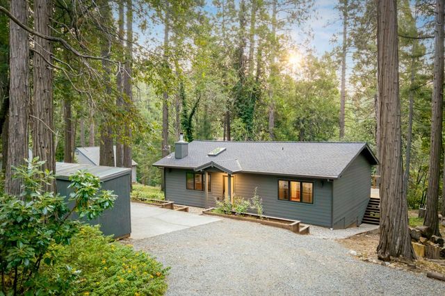 12281 Madrona Way, Nevada City, CA 95959