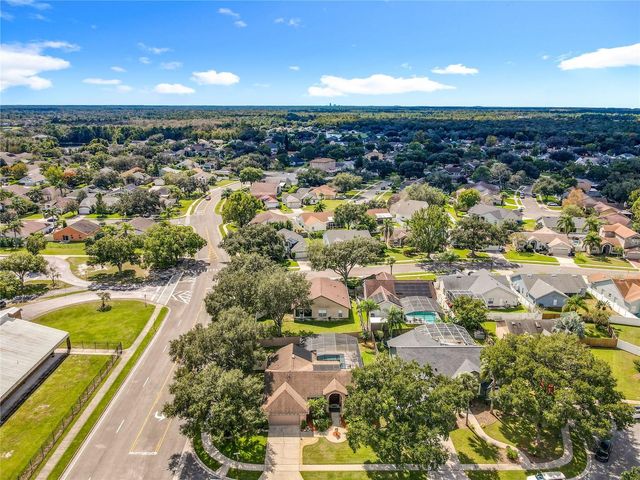 111 BLUEBROOK COURT, Oviedo, FL 32766