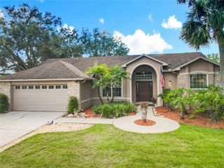 111 BLUEBROOK COURT, Oviedo, FL 32766