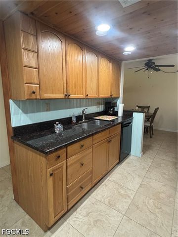 2366 E Mall DR 114, Fort Myers, FL 33901
