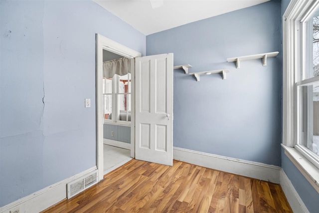 724 2ND STREET, Menasha, WI 54952