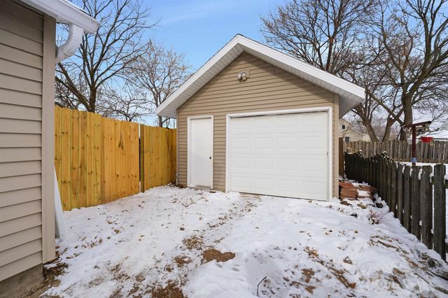 724 2ND STREET, Menasha, WI 54952
