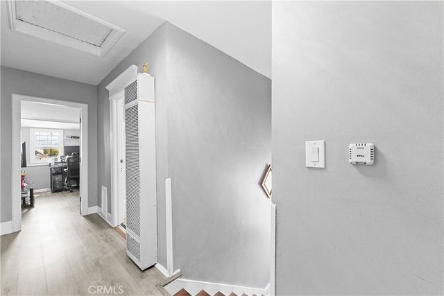 1665 Arlington, Los Angeles, CA 90019