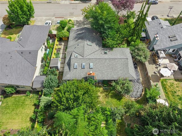 6910 62nd Drive NE, Marysville, WA 98270