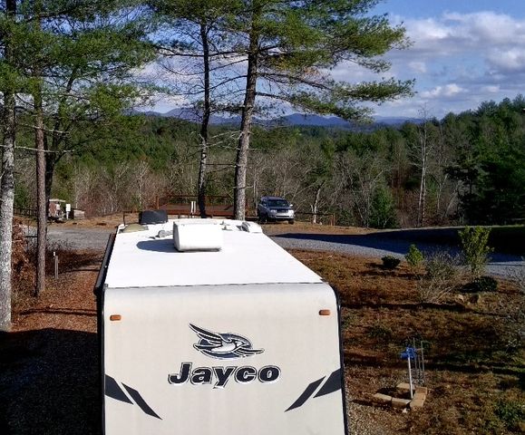 215 Pioneer Road, Murphy, NC 28906