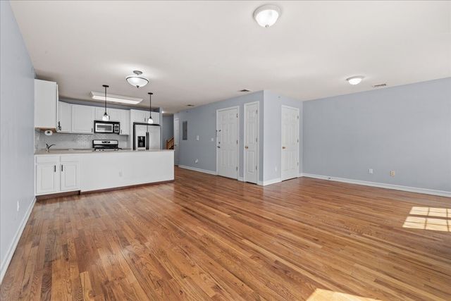 10306 Rockaway Beach Blvd Unit 3C, New York City, NY 11694