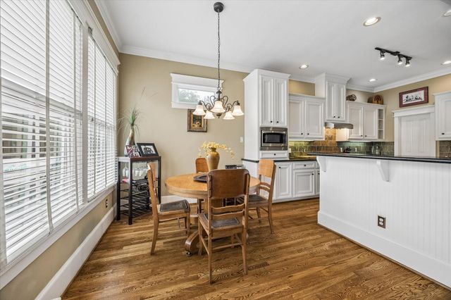 1023 Nicholson Street, Houston, TX 77008